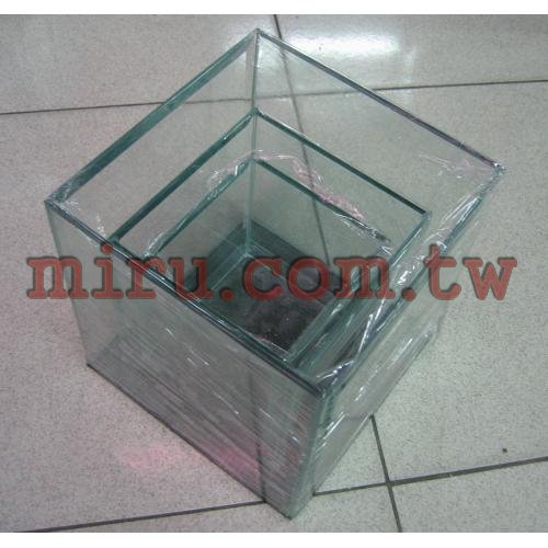 台灣製J&D高品質 水晶正方缸(長12cm寬12cm高12cm)(各式魚缸可接受訂製)